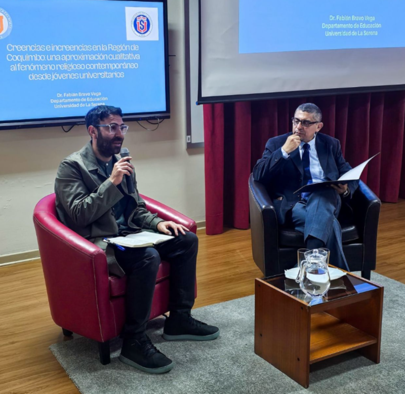 Académico del Departamento de Educación dictó charla magistral vinculada a creencias religiosas en la Universidad Católica del Norte en Coquimbo